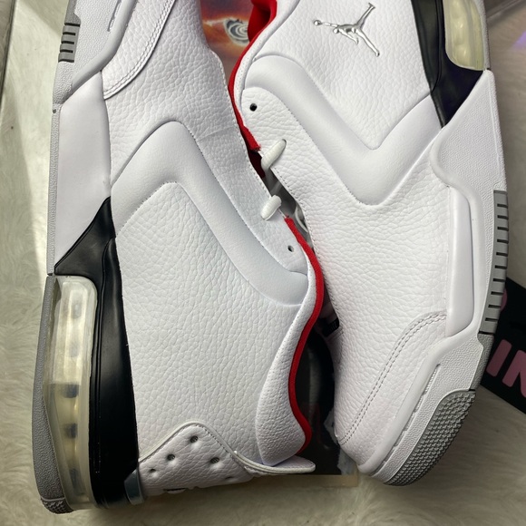 🆕 Air Jordan Big Fund White Silver - Mens Sizes - Picture 7 of 11